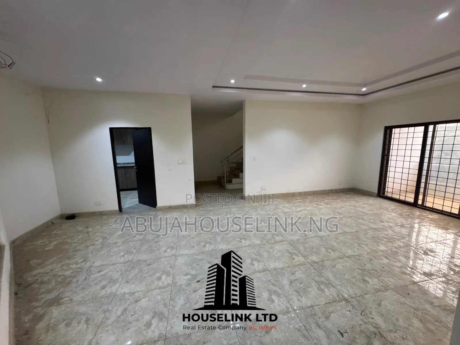 4bdrm Duplex in Guzape Main Abuja for sale