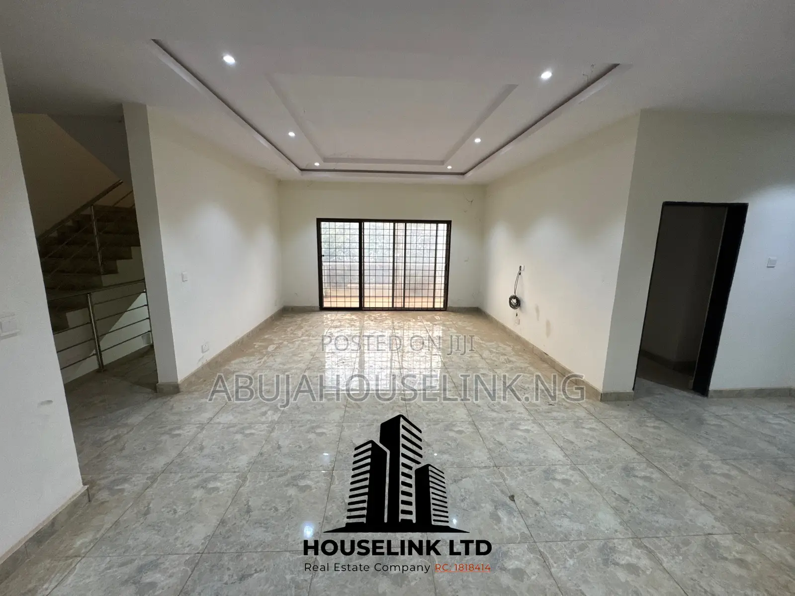 4bdrm Duplex in Guzape Main Abuja for sale
