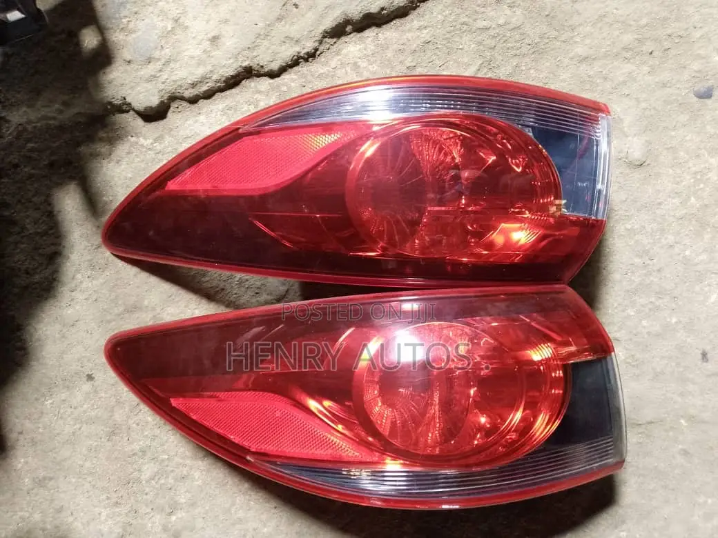Set Taillights Mazda 6 2015