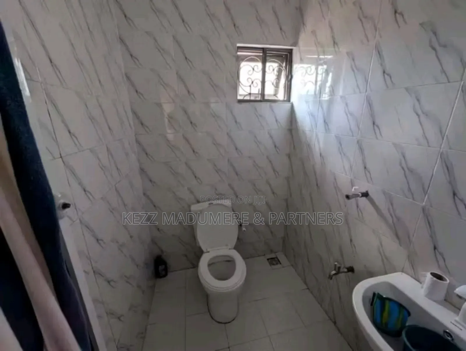 3bdrm Bungalow in Uyo Akwa Ibom State for sale
