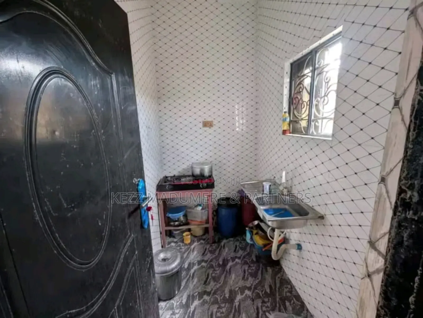 3bdrm Bungalow in Uyo Akwa Ibom State for sale