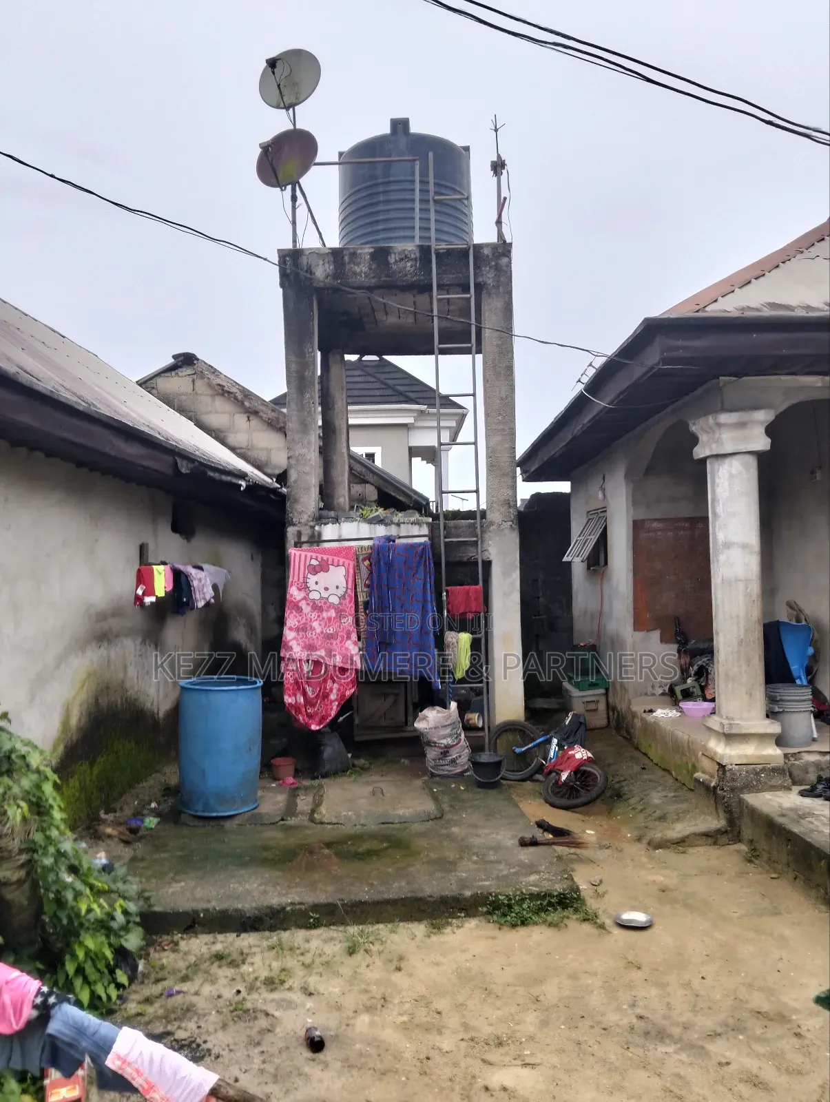 2bdrm Bungalow in Mandela Estate Sars for sale