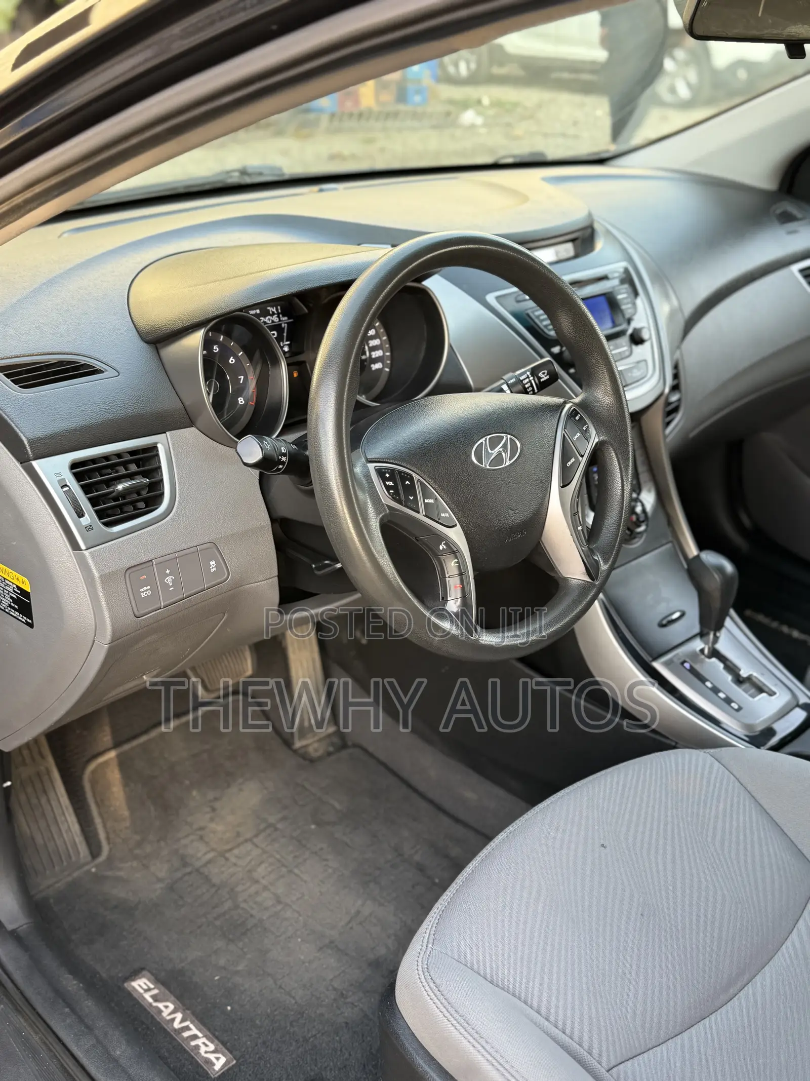Hyundai Elantra GLS Sedan FWD (1.8L 4cyl 6A) 2013 Black