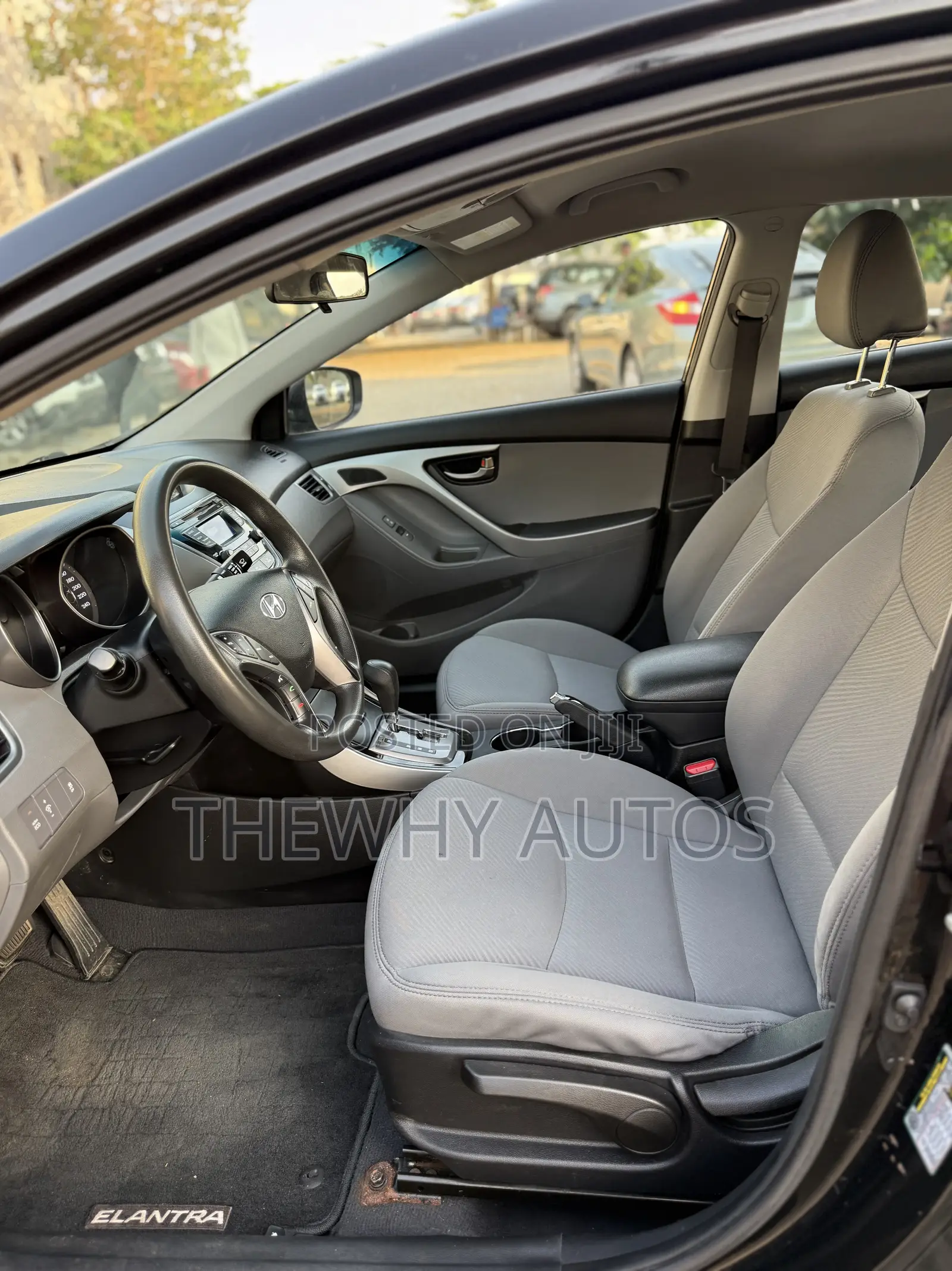 Hyundai Elantra GLS Sedan FWD (1.8L 4cyl 6A) 2013 Black