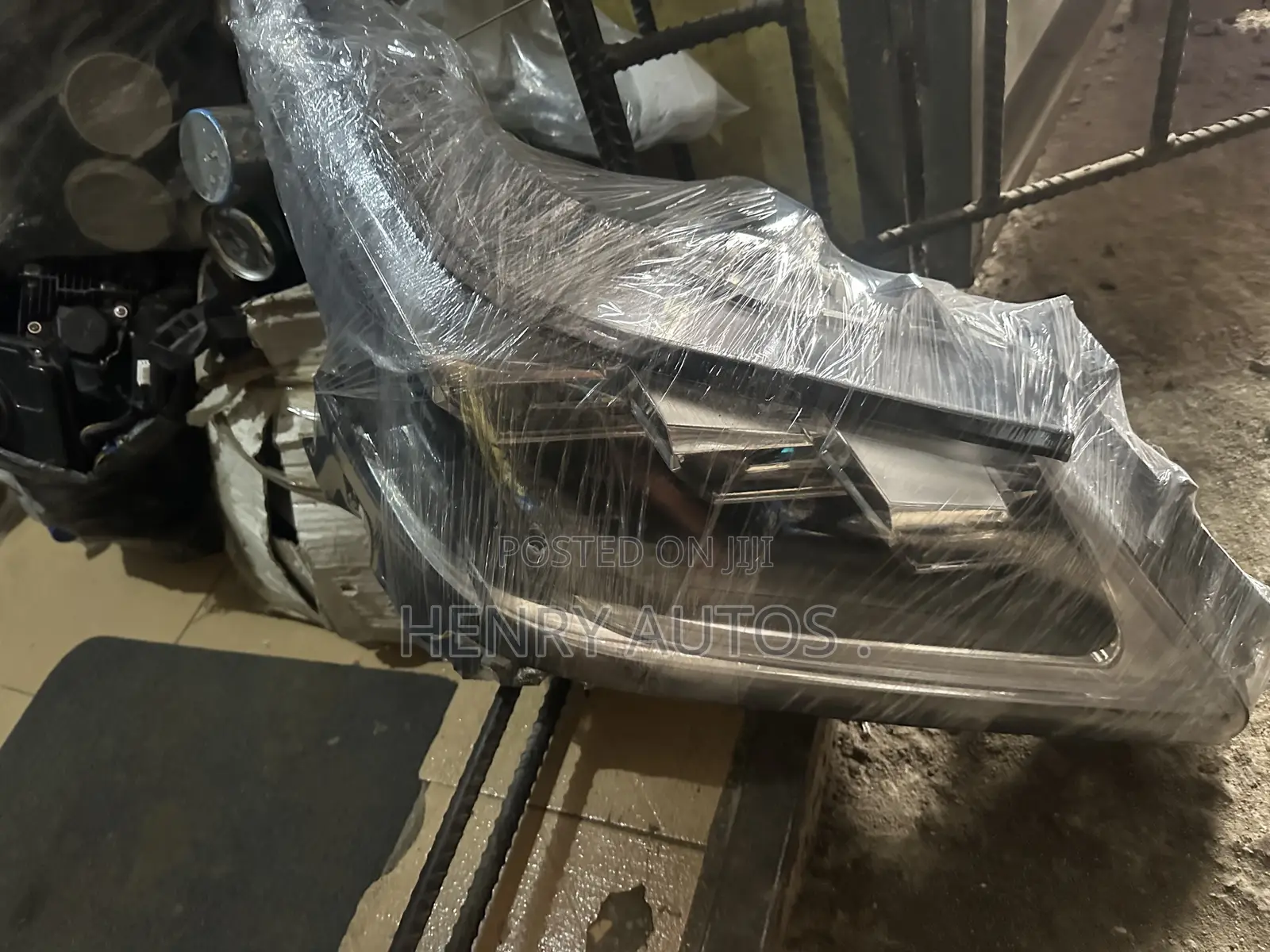 Set Headlamp Lx570 2018