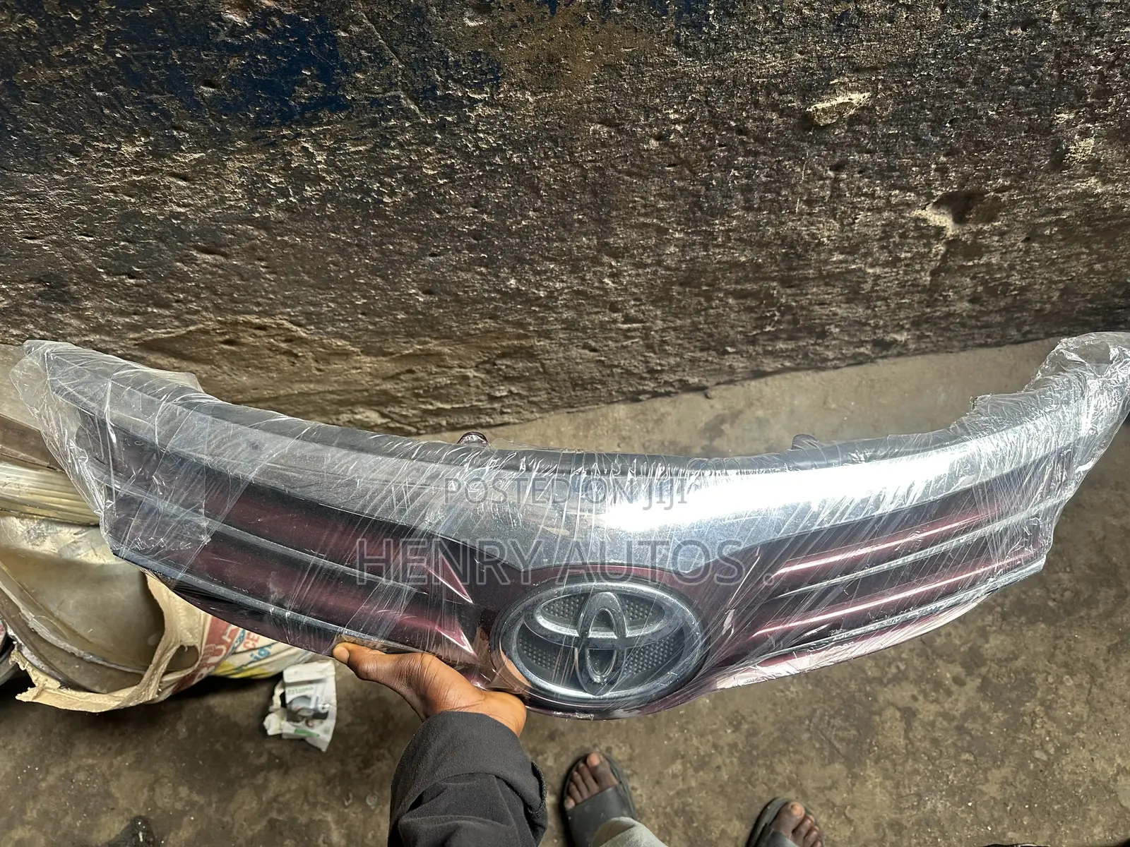 Front Grill for Avensis 2015