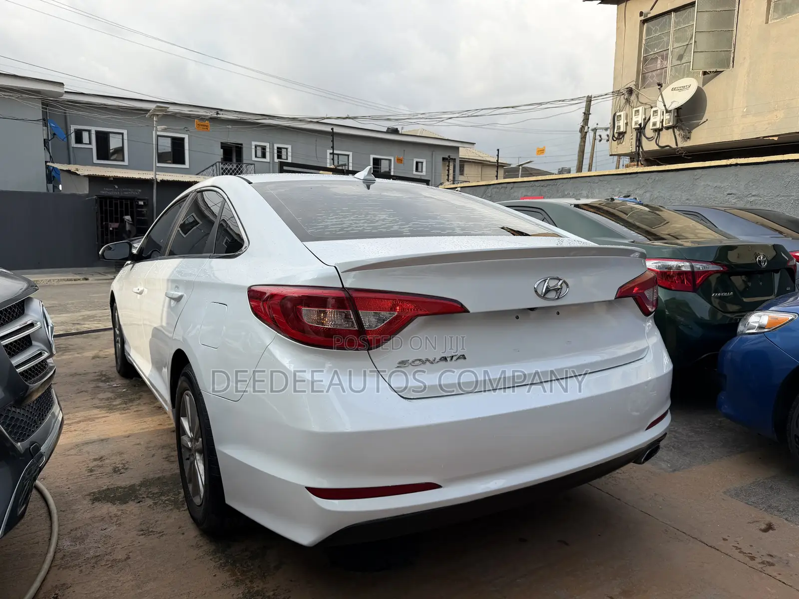 Hyundai Sonata Sport 4dr Sedan (2.4L 4cyl 6A) 2015 White