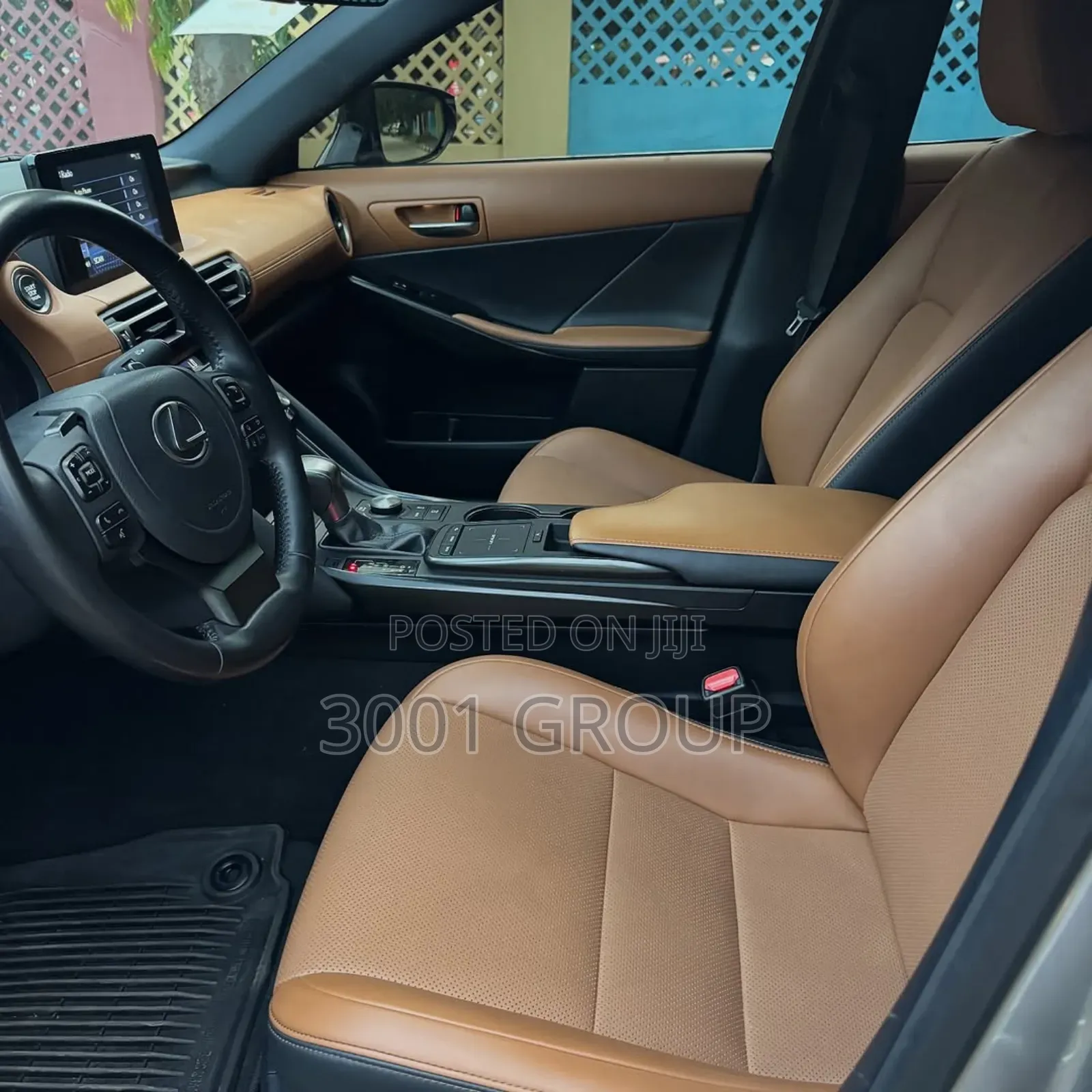 Lexus IS 300h 4WD 2021 Silver