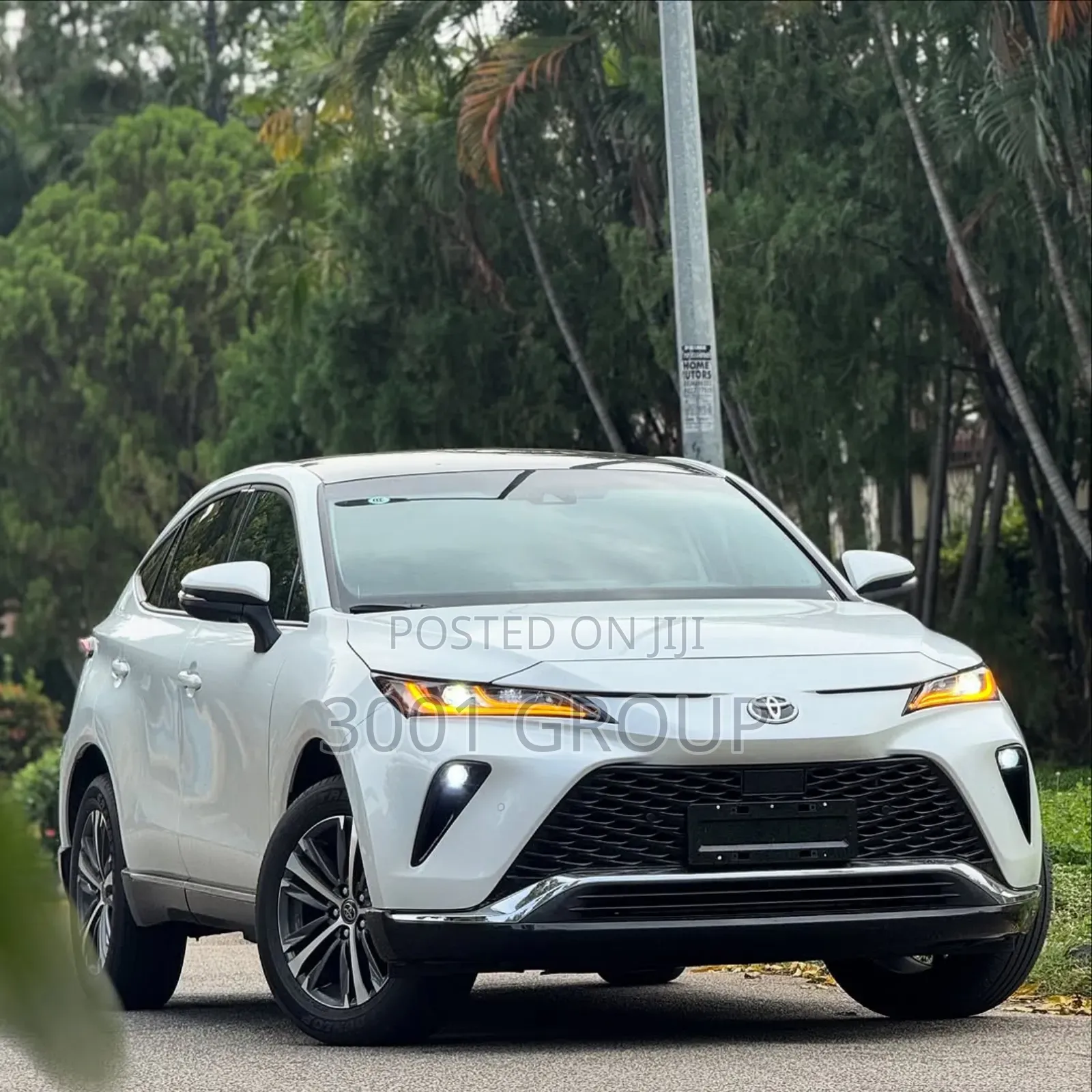 Toyota Venza 2025 White