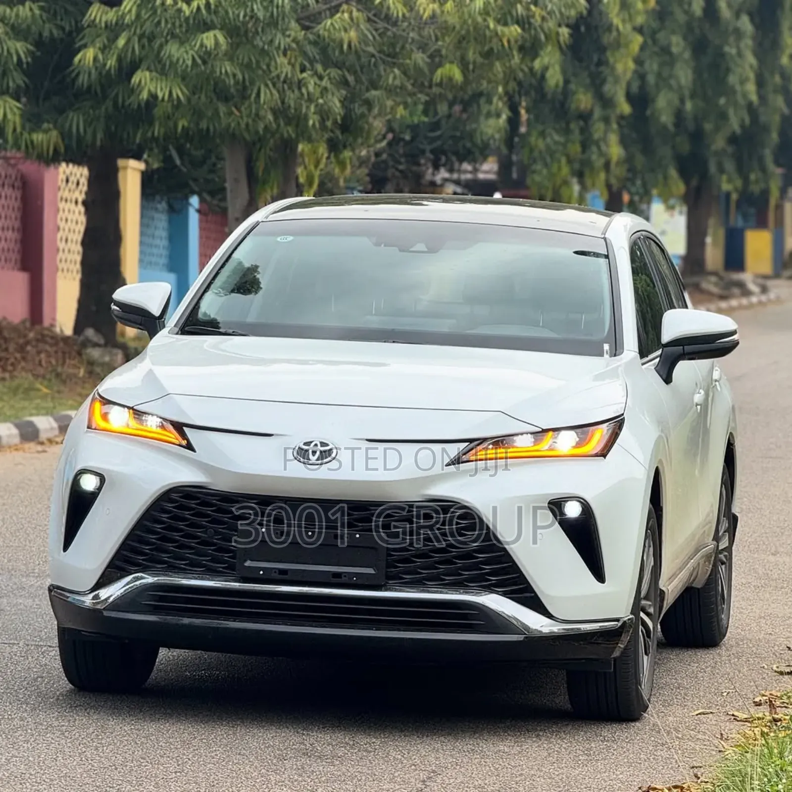 Toyota Venza 2025 White