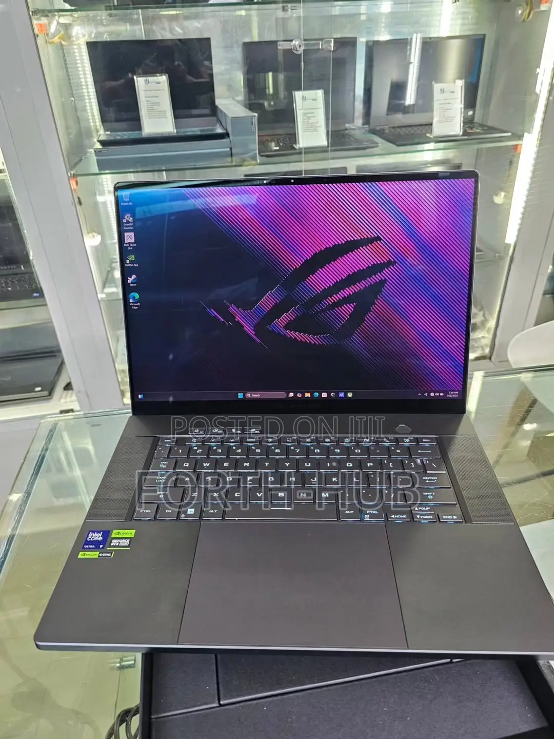 Laptop Asus ROG Zephyrus G16 16GB Intel Core I7 SSD 512GB