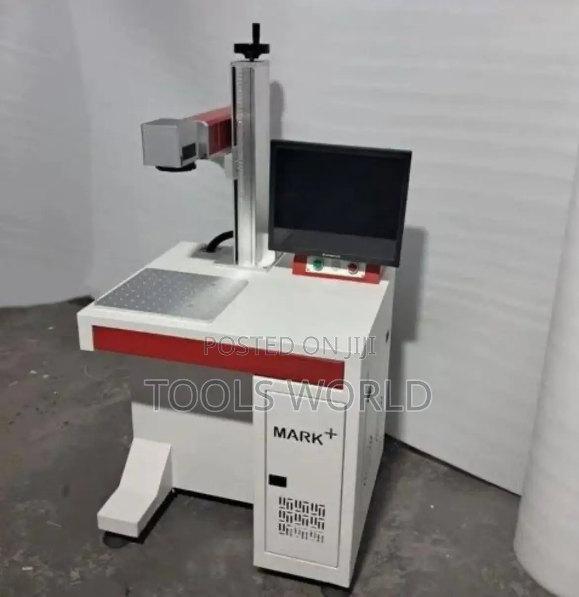 30w Fiber Laser Marking Machine for Metal Tools Engraving
