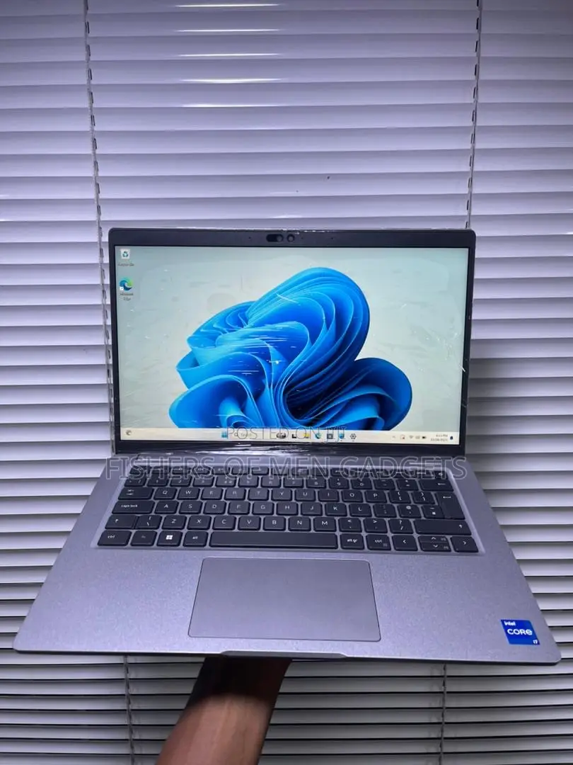 New Laptop Dell Latitude 5440 16GB Intel Core I7 SSD 512GB
