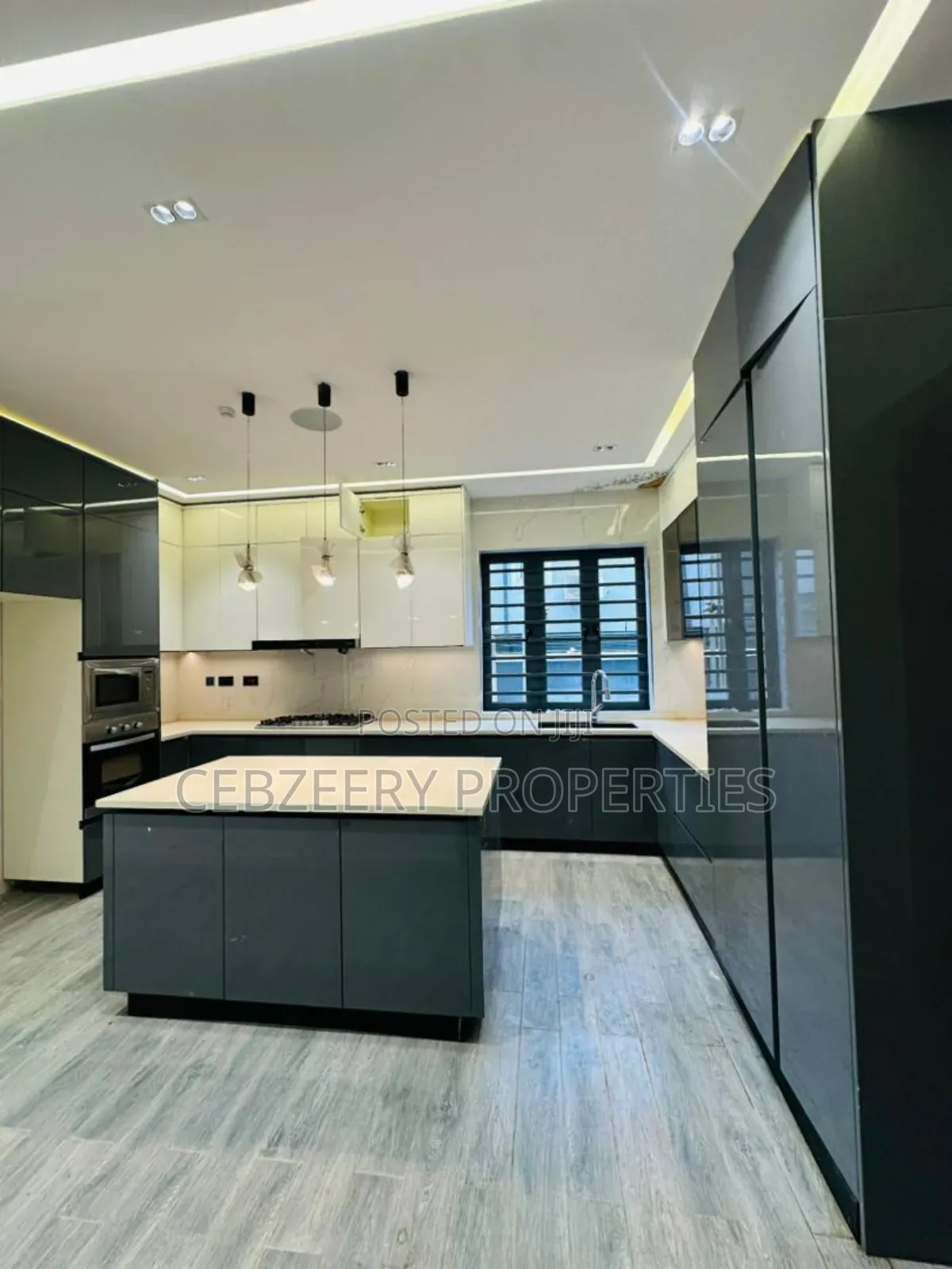 5bdrm Duplex in Adeniyi Jones for sale