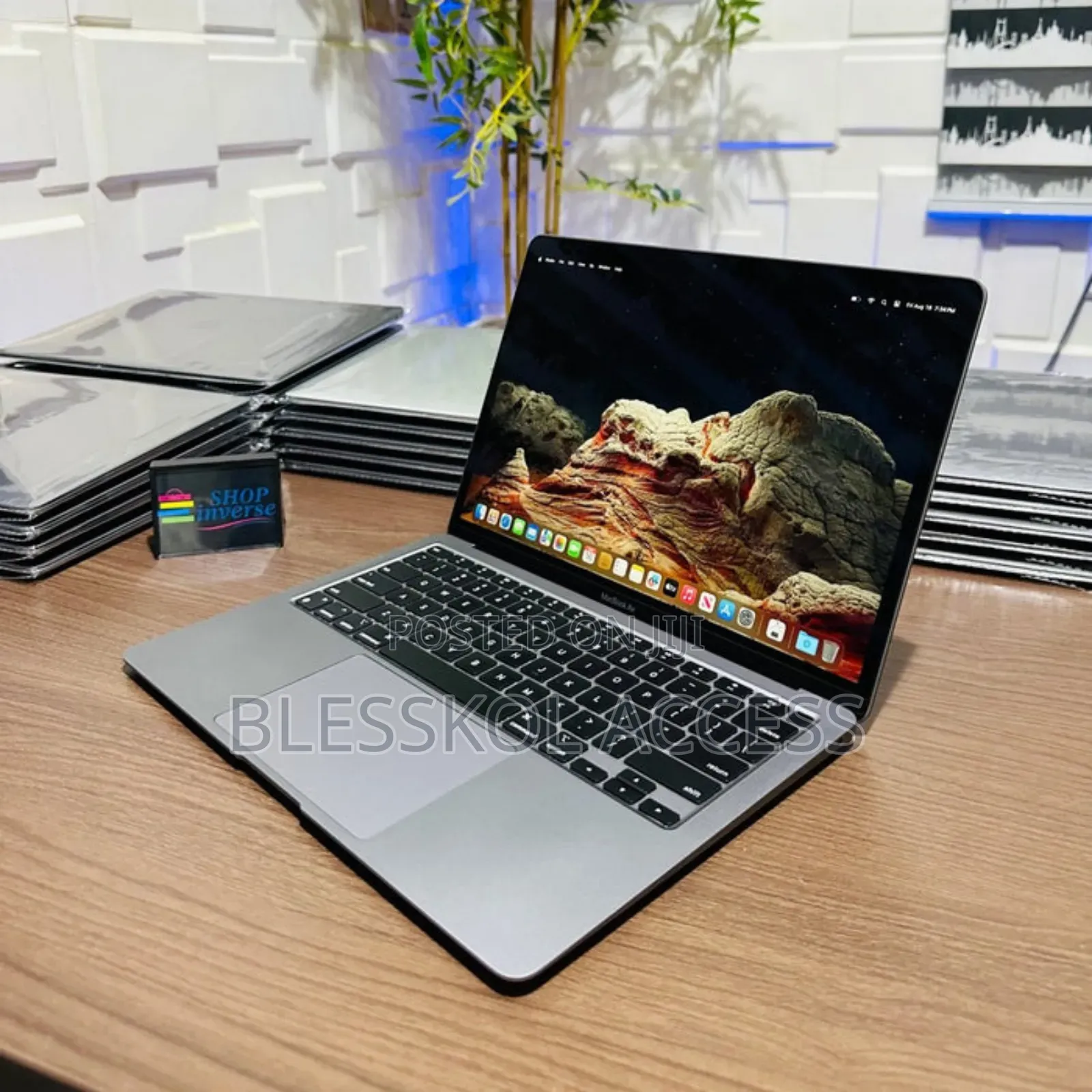 Laptop Apple MacBook Air 2019 8GB Intel Core I5 SSD 256GB