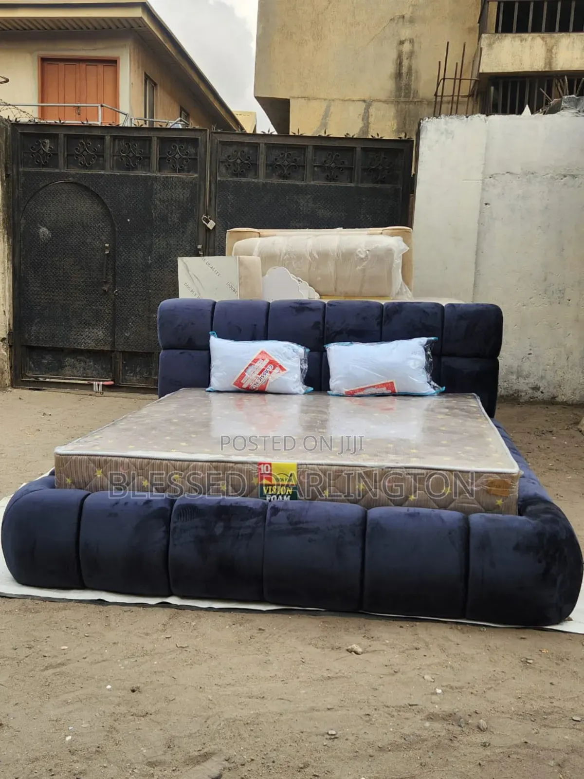 6x6 Bubble Bed