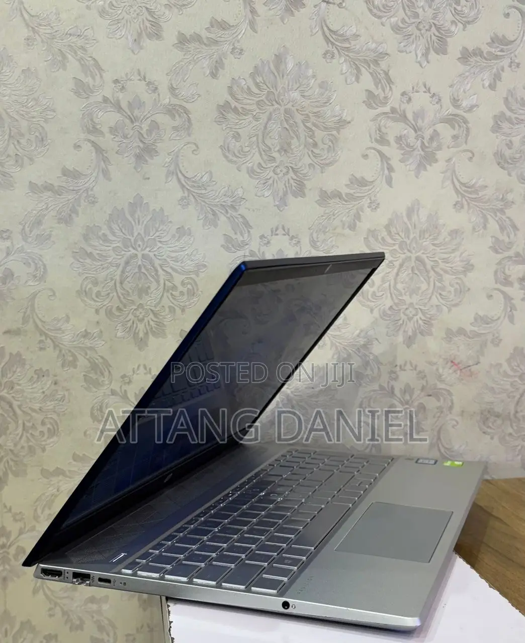 Laptop HP Pavilion 15-Cs3063cl 16GB Intel Core I7 SSD 500GB