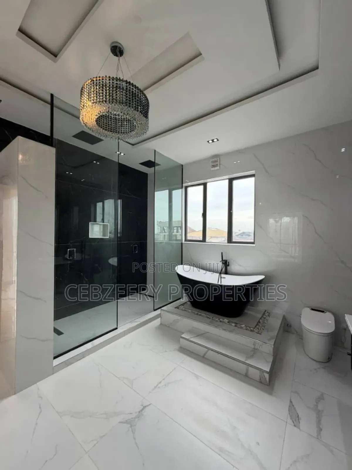 5bdrm Duplex in Ikate for sale
