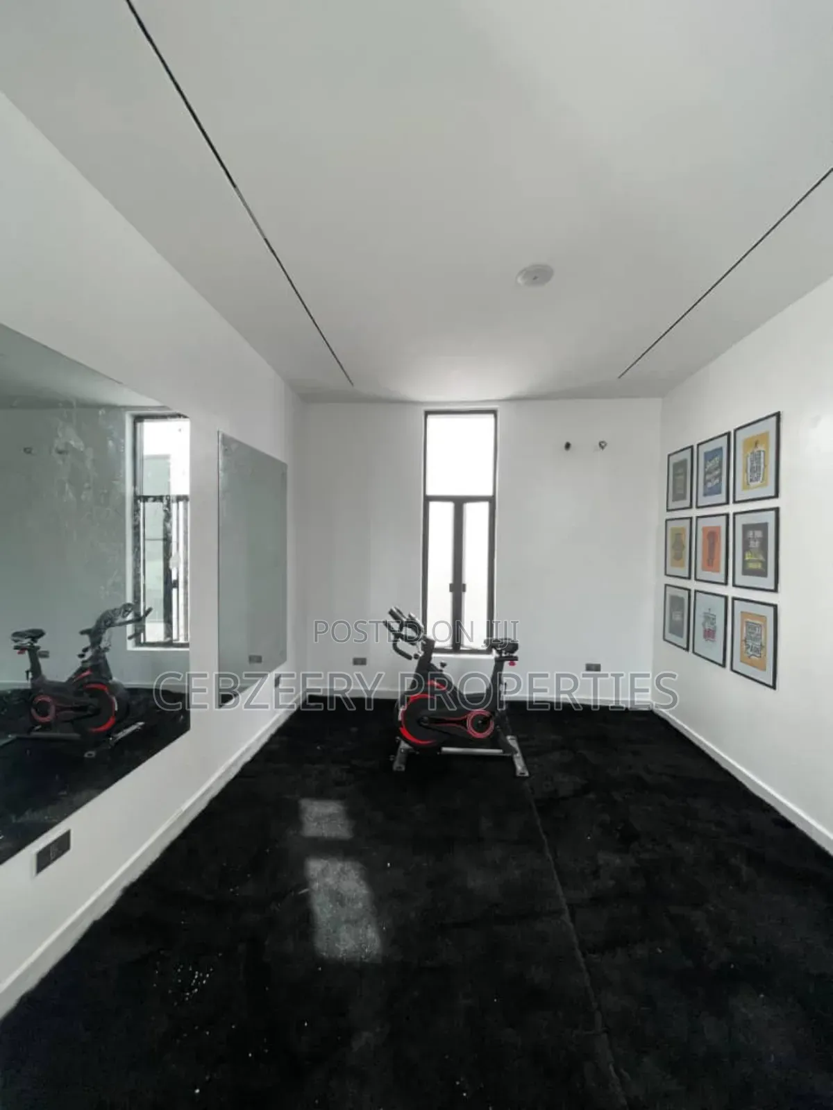 5bdrm Duplex in Lekki Phase 1 for sale