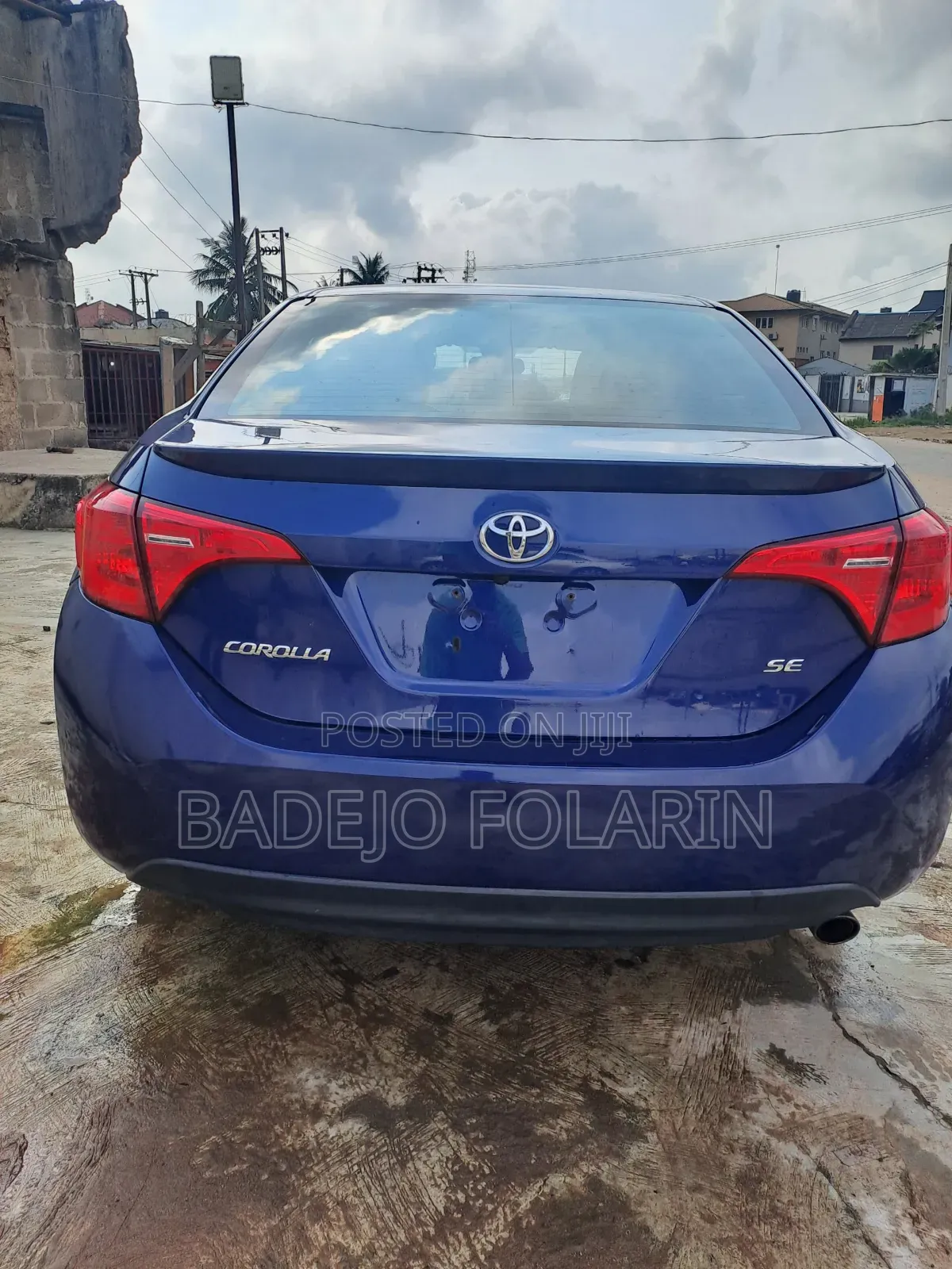 Toyota Corolla SE (1.8L 4cyl 2A) 2019 Blue