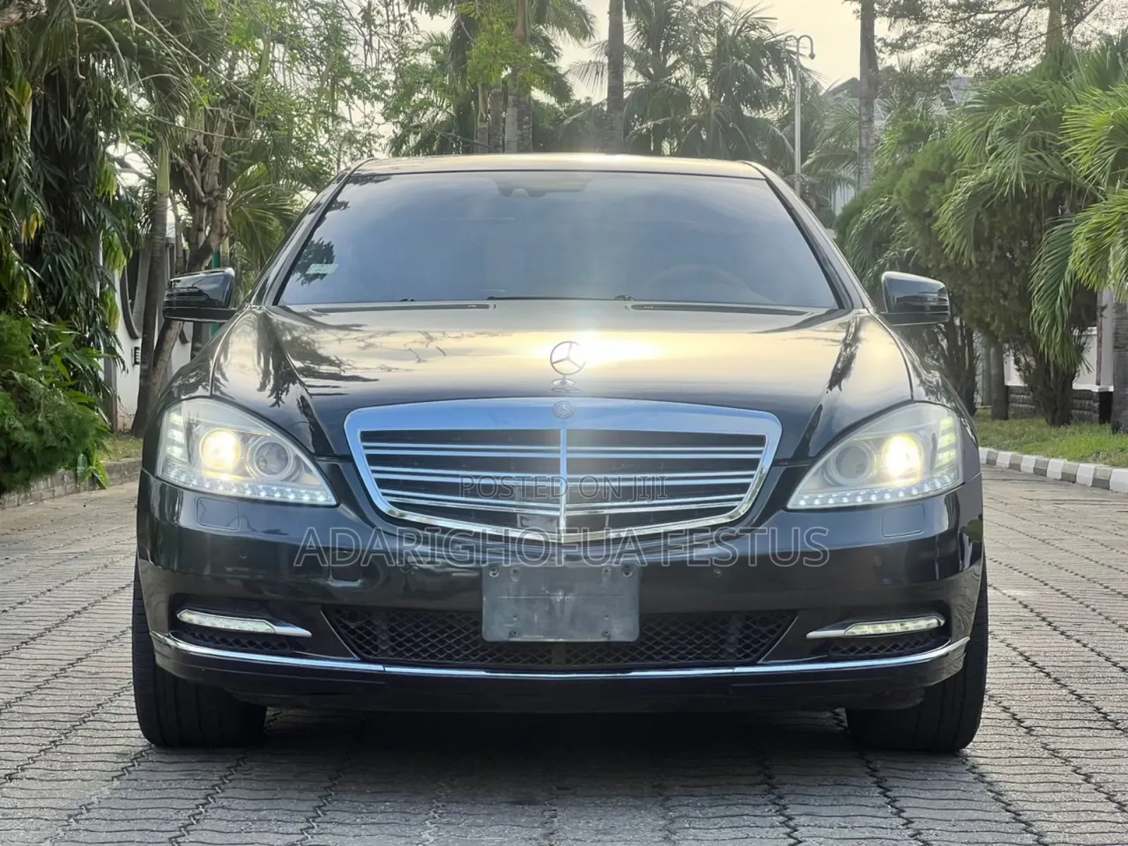 Mercedes-Benz S-Class 2012 Blue