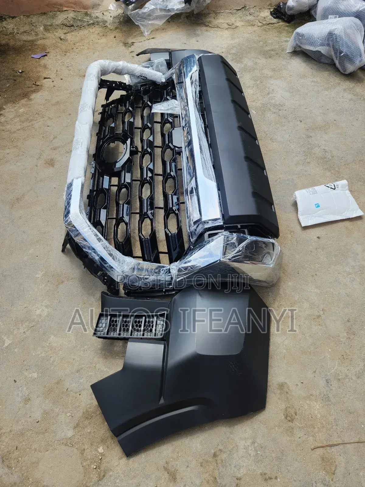 Complete Front Bumper Toyota Tundra 2025 Available Dm