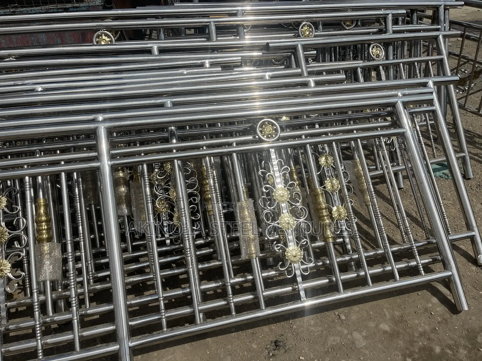 Hand Railings Per Square Meters
