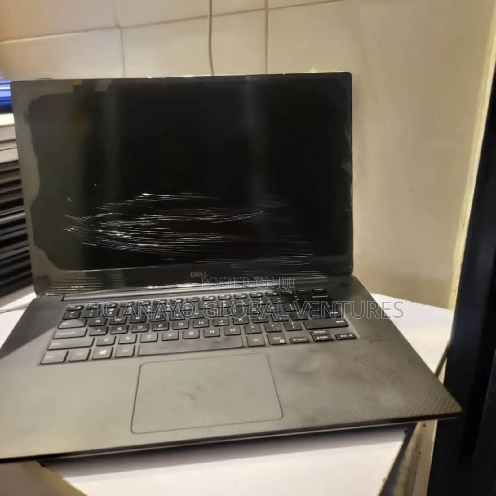 Laptop Dell Precision 5530 16GB Intel Core i7 SSD 512GB