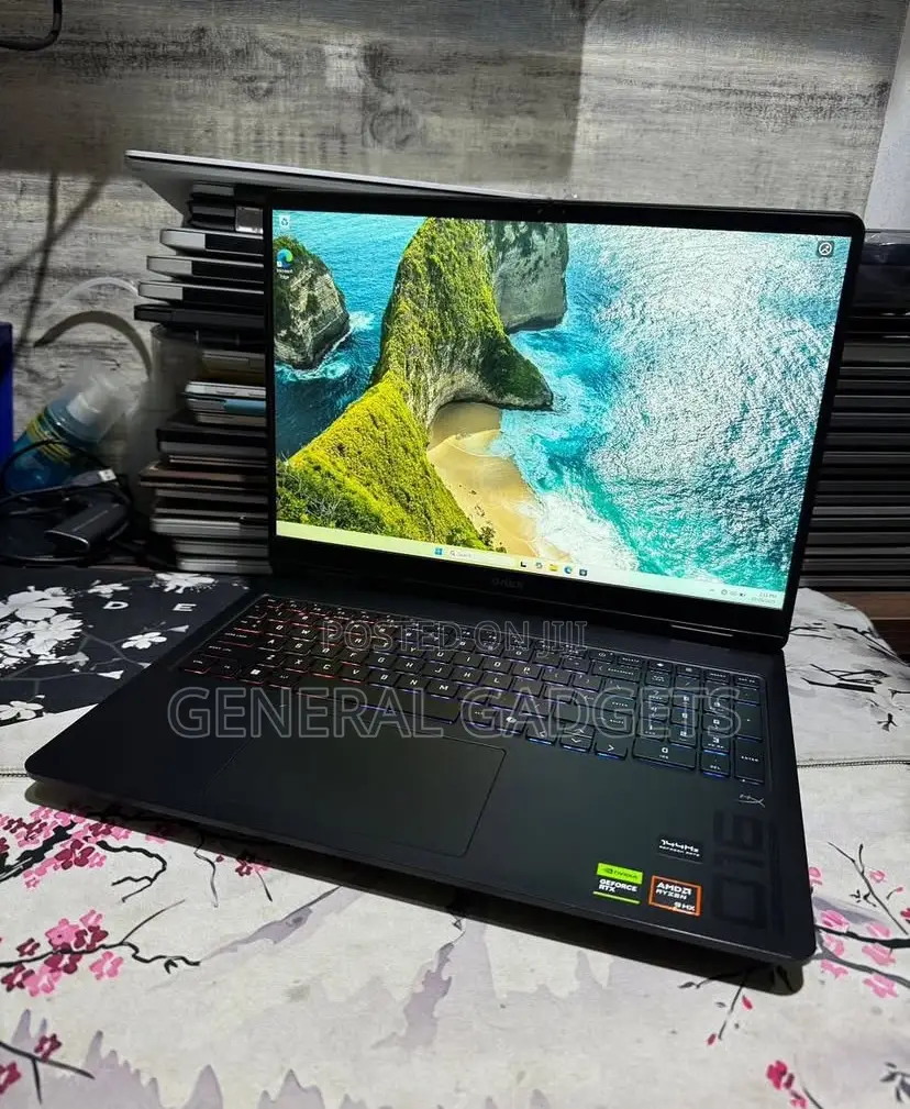Laptop HP Omen 16 32GB AMD Ryzen 9 SSD 1T