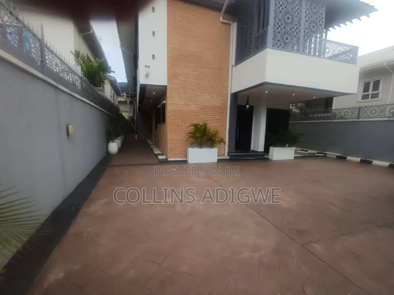 5bdrm Duplex in Lekki Phase 1 for rent