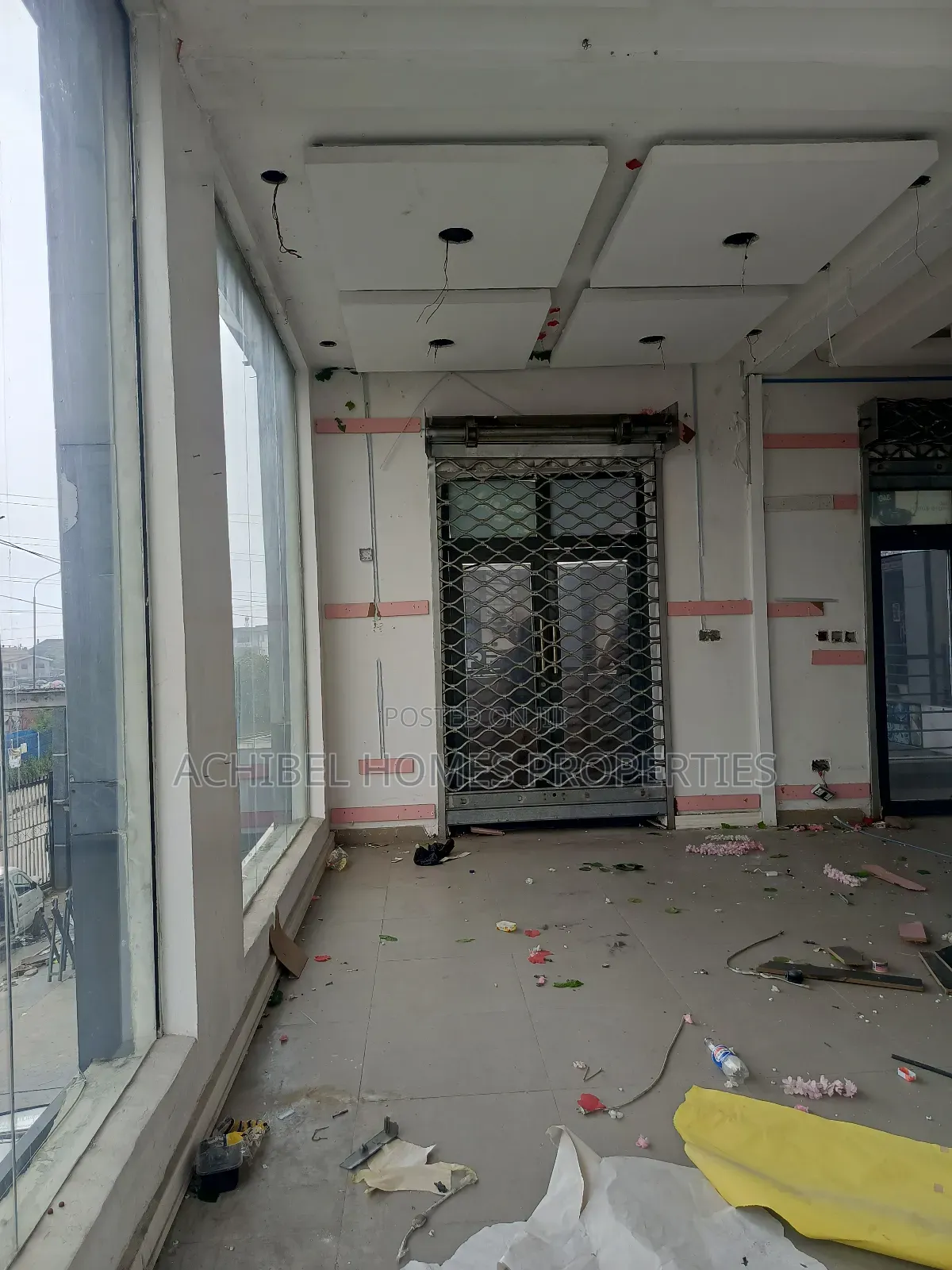 A Shop to Let on Lekki Epe Express Way