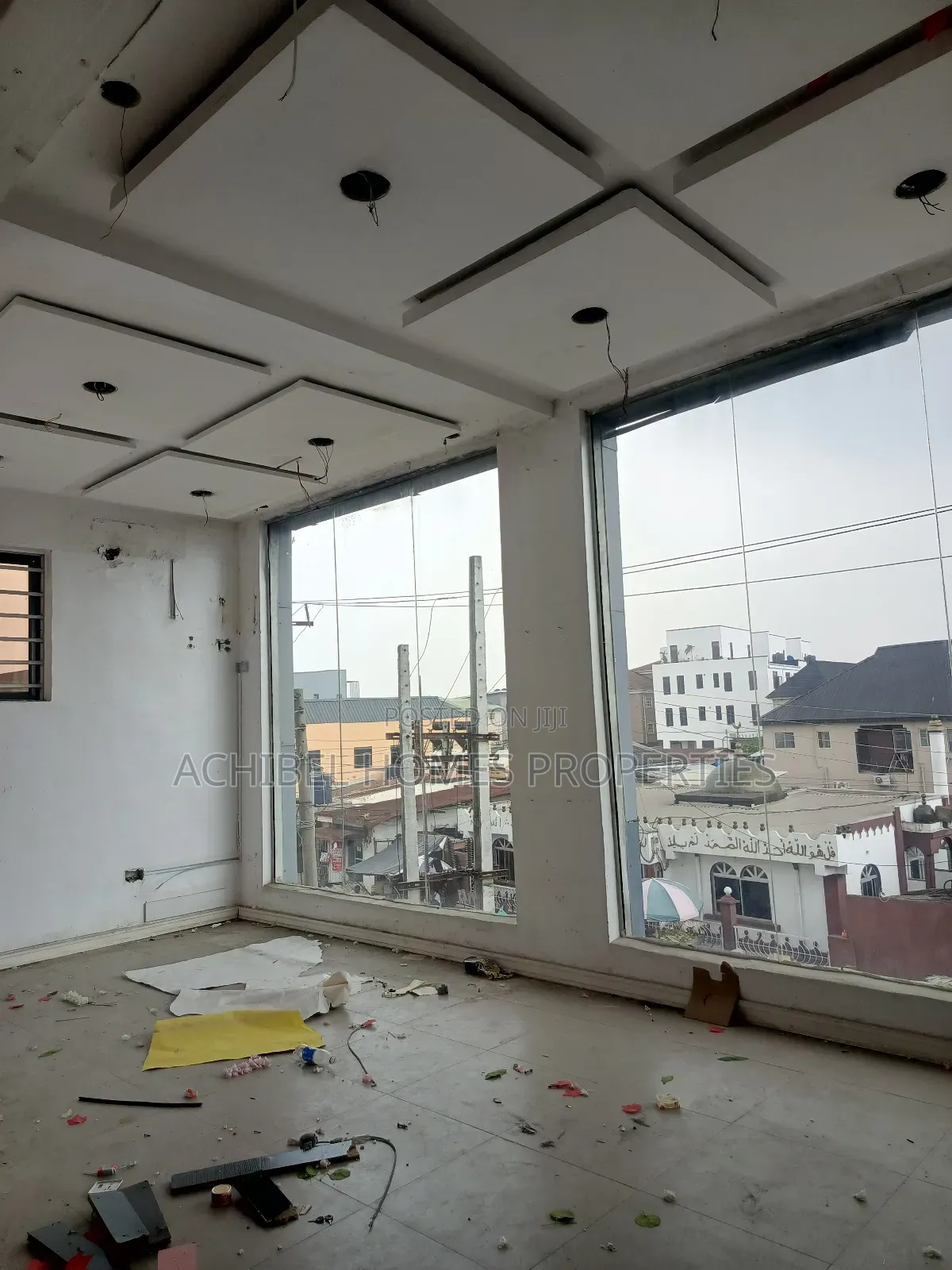 A Shop to Let on Lekki Epe Express Way
