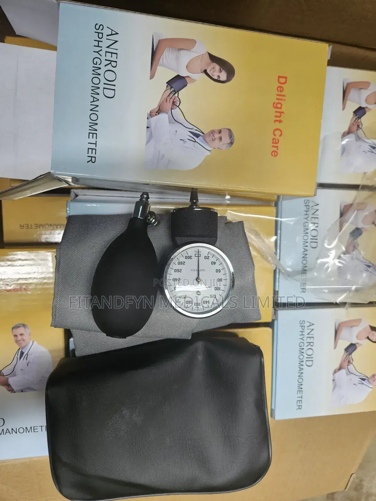 Aneroid Sphygmomanometer