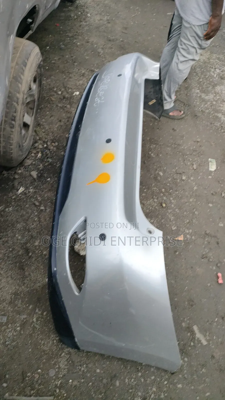 Back Bumper Rx 350 2015