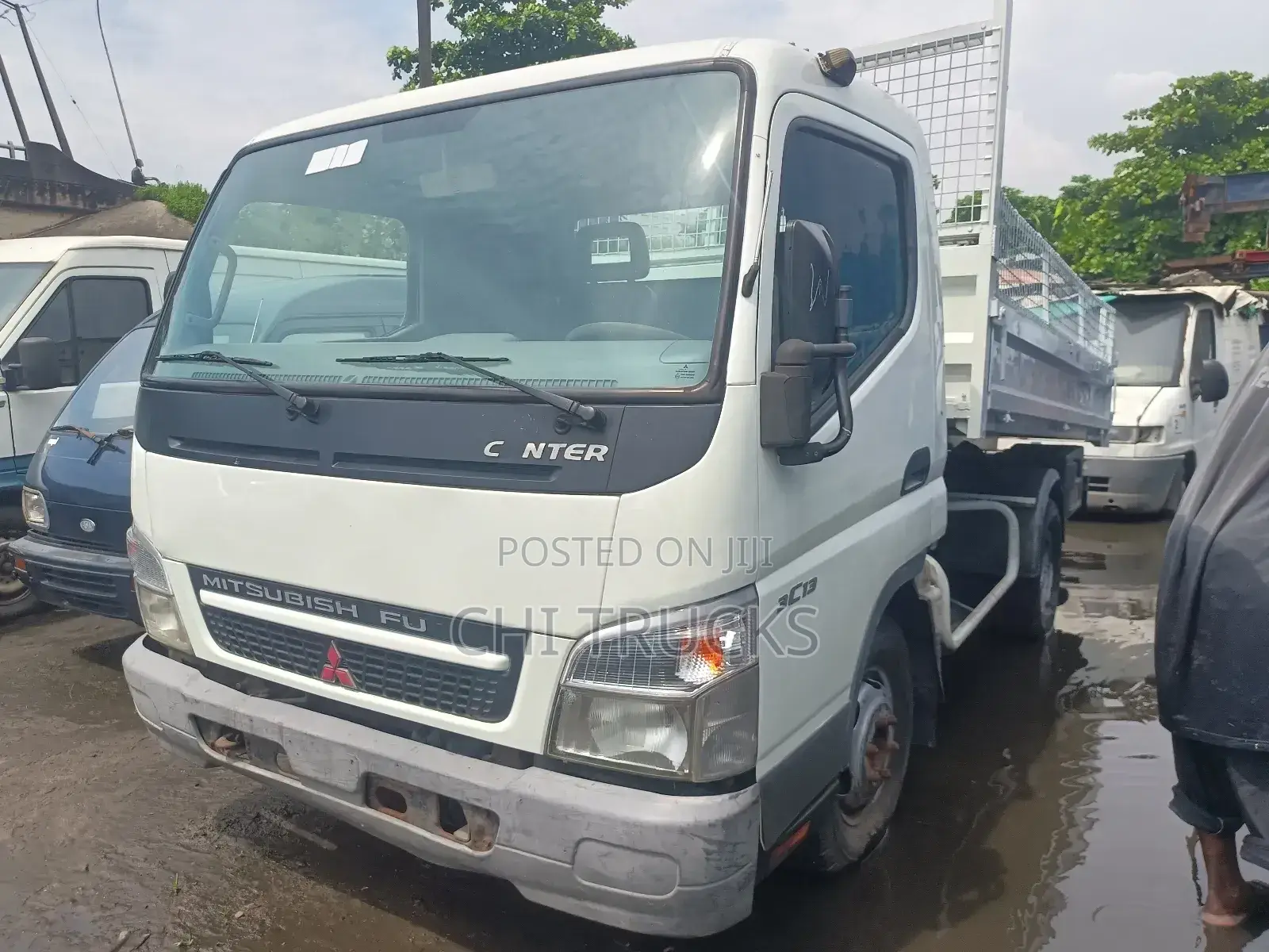 Mitsubishi Canter Dumpwaste / Tipper Truck (Diesel Engine)