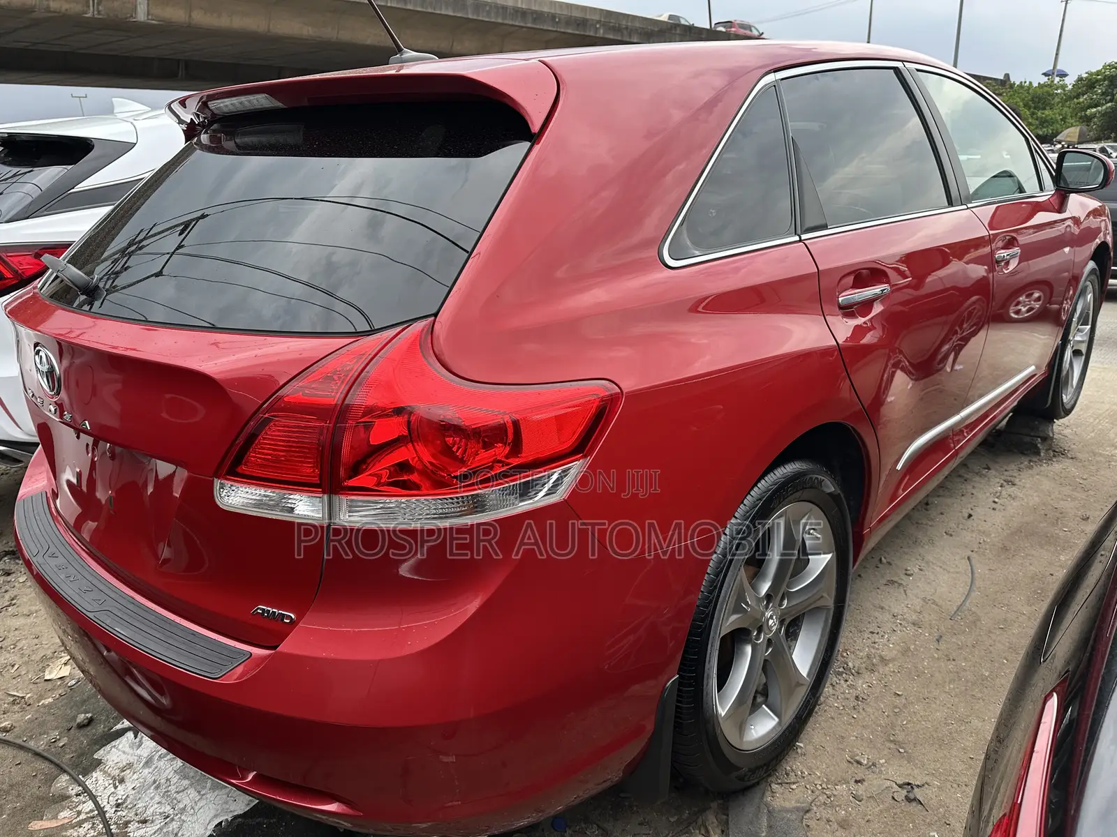 Toyota Venza AWD 2012 Red