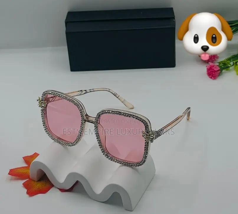 High Quality Luxury Gucci Female Glasses