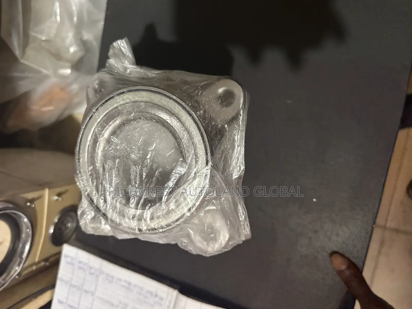 Toyota Landcruiser/ Sequoia Lx 570 Hub Bearing .