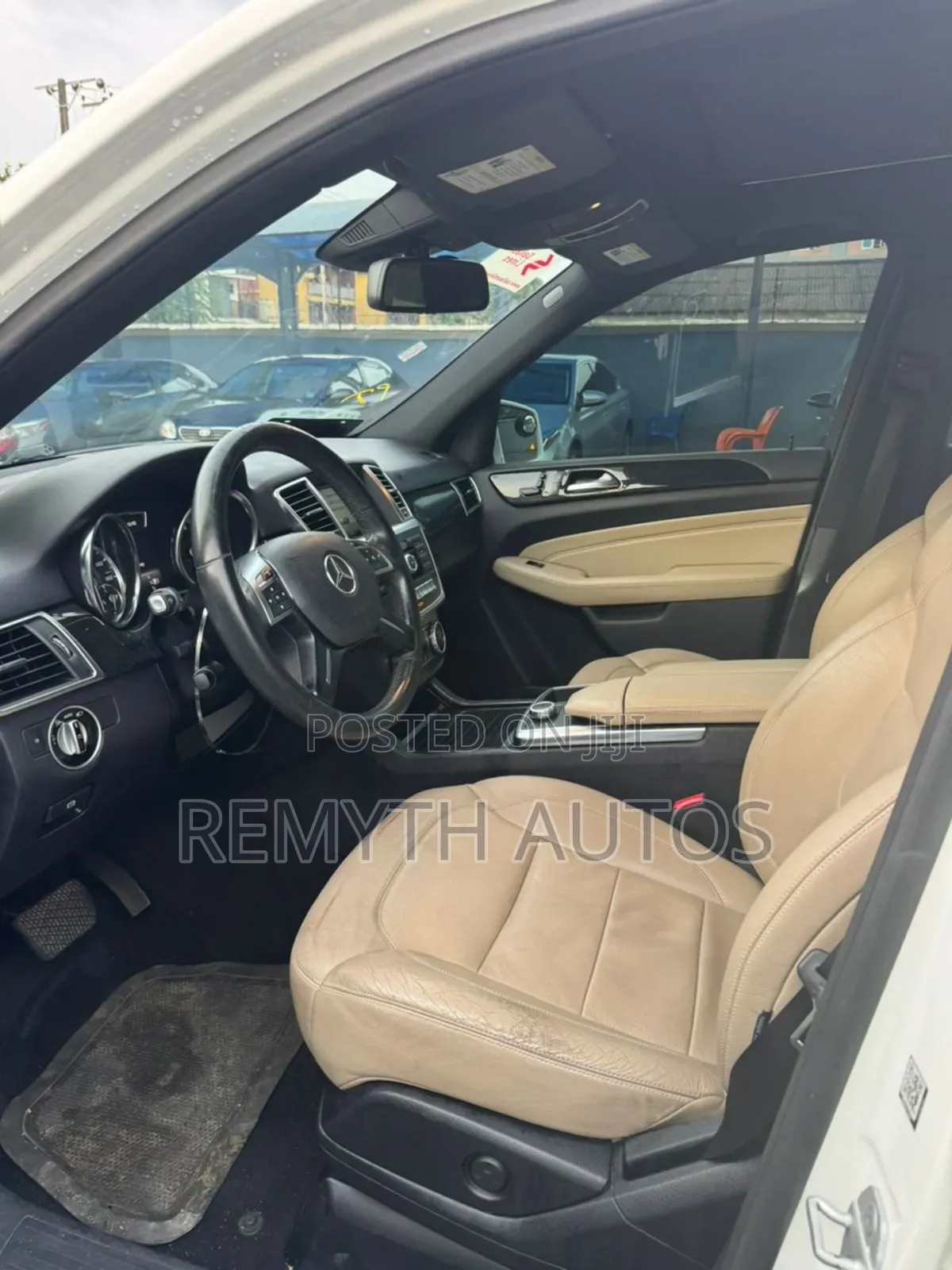 Mercedes-Benz M Class ML350 4MATIC 4dr SUV AWD (3.5L 6cyl 7A) 2015