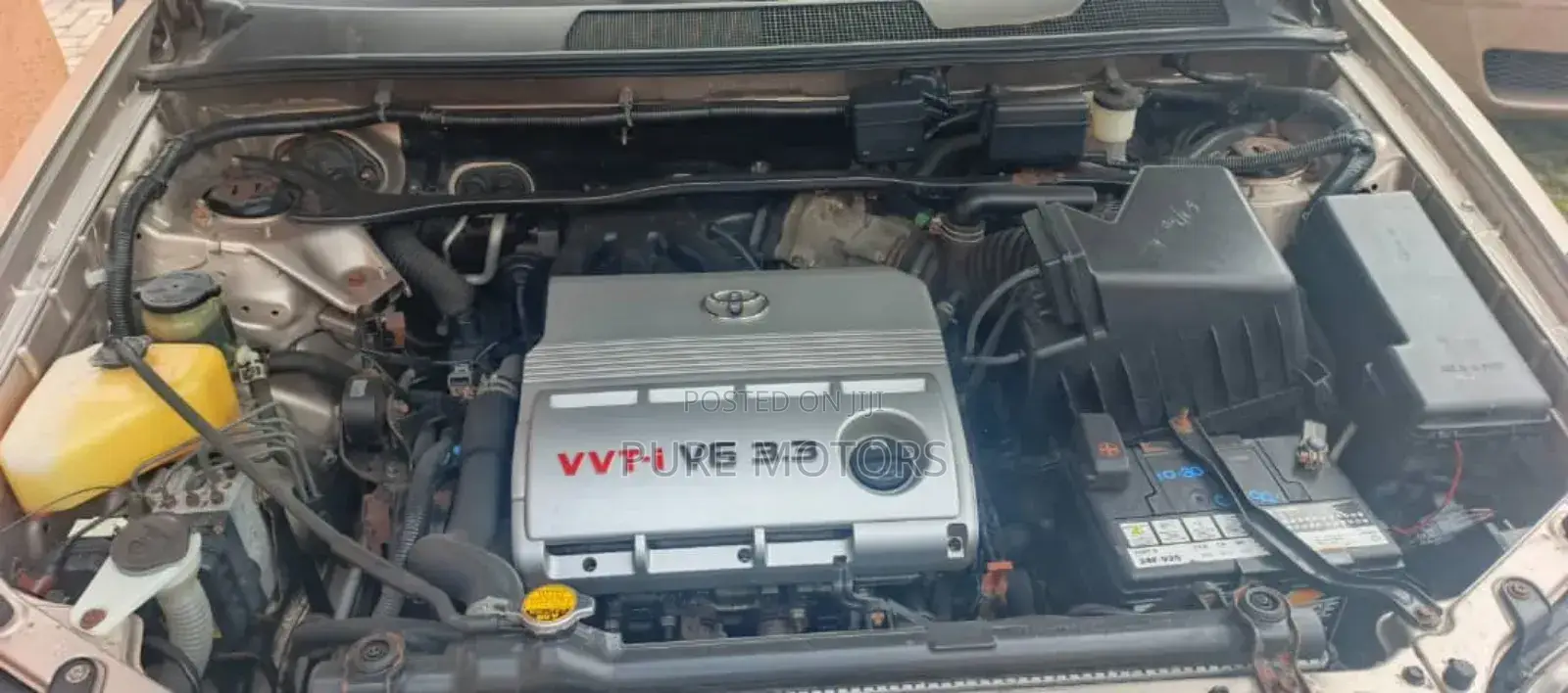 Toyota Highlander V6 FWD 2004 Gold