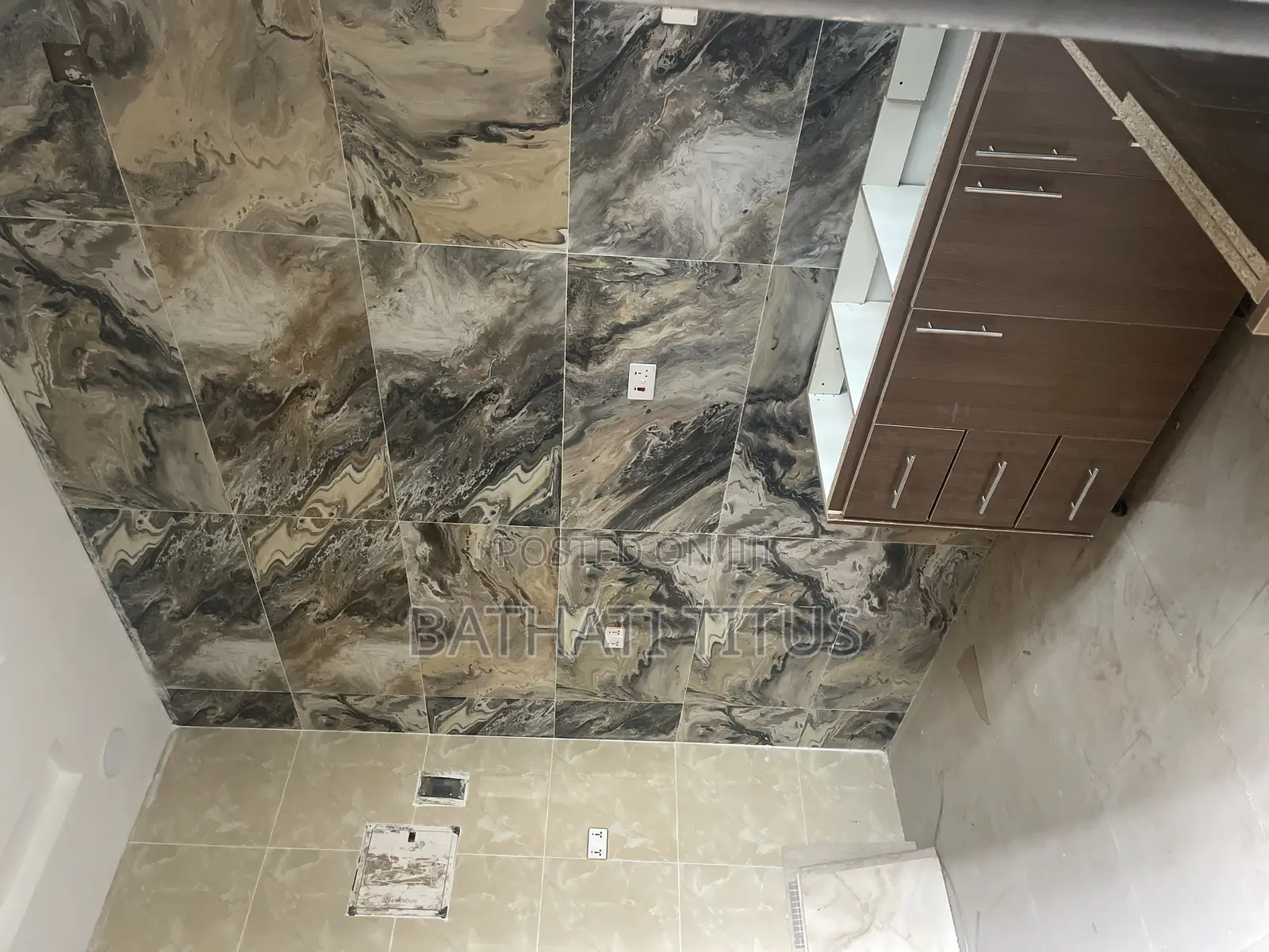 4bdrm Duplex in Life Camp for rent