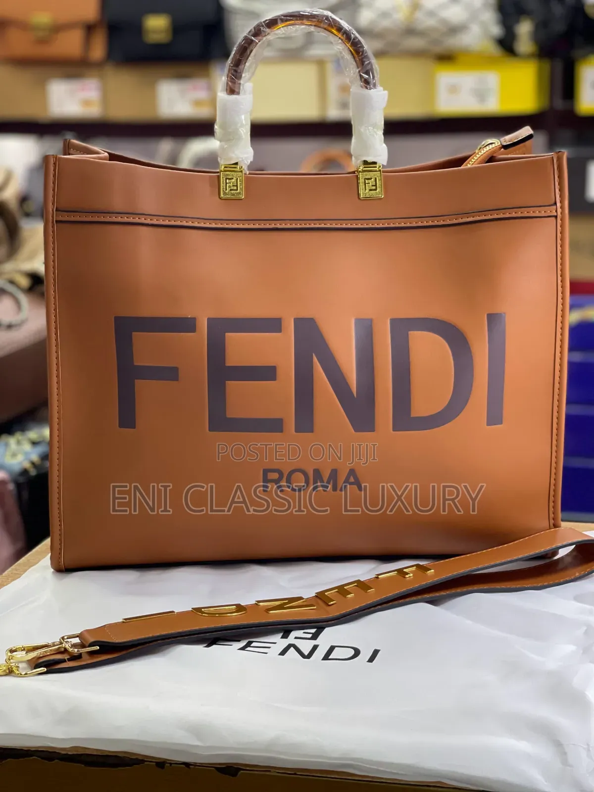 Very Good Quality Luxury Women's Handbags Fendi Well Banded Package