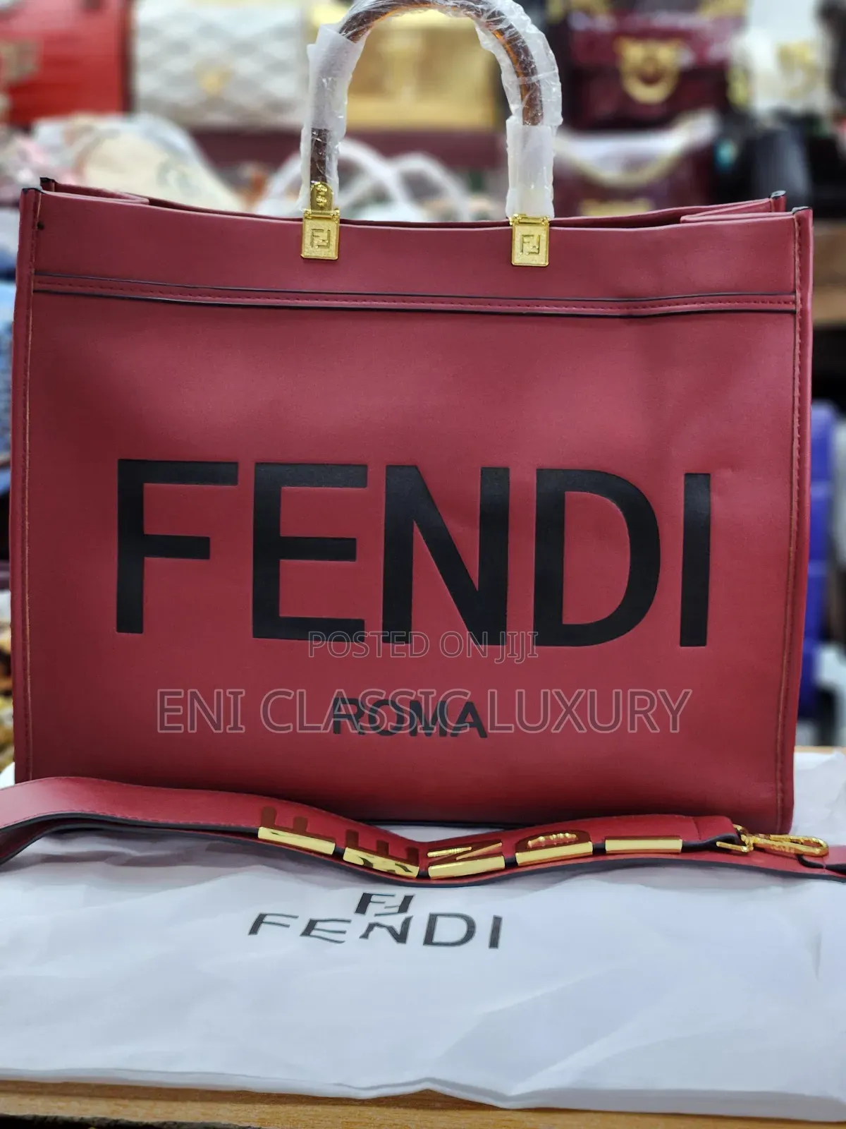 Very Good Quality Luxury Women's Handbags Fendi Well Banded Package