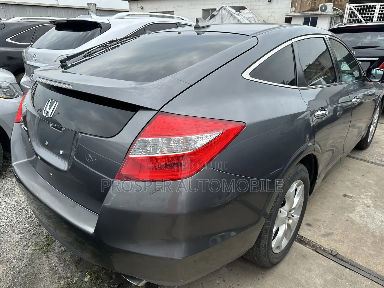 Honda Crosstour 3.5 AWD 2010 Gray