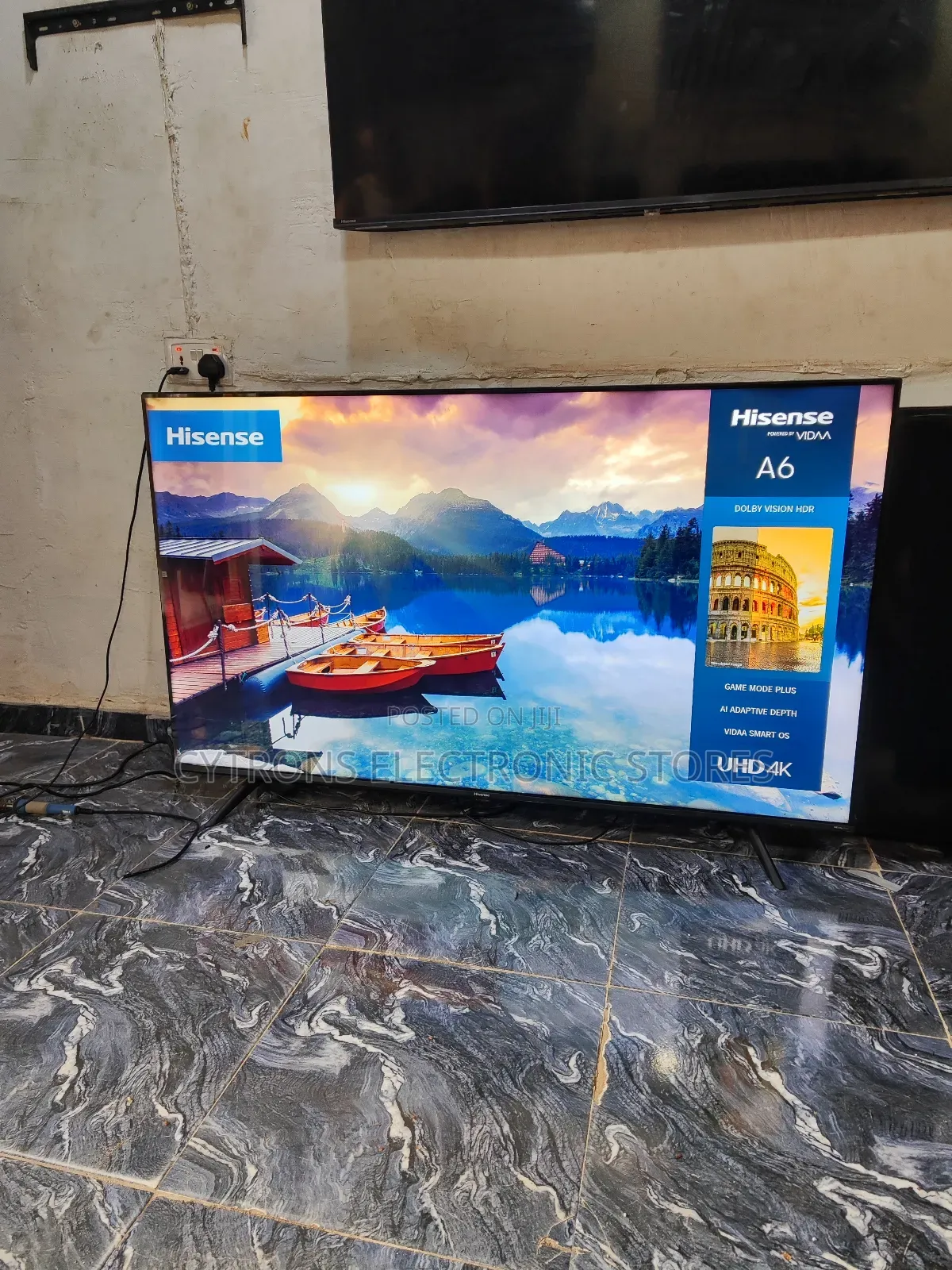 Neatly Used Hisense 55" Vidaa 2024