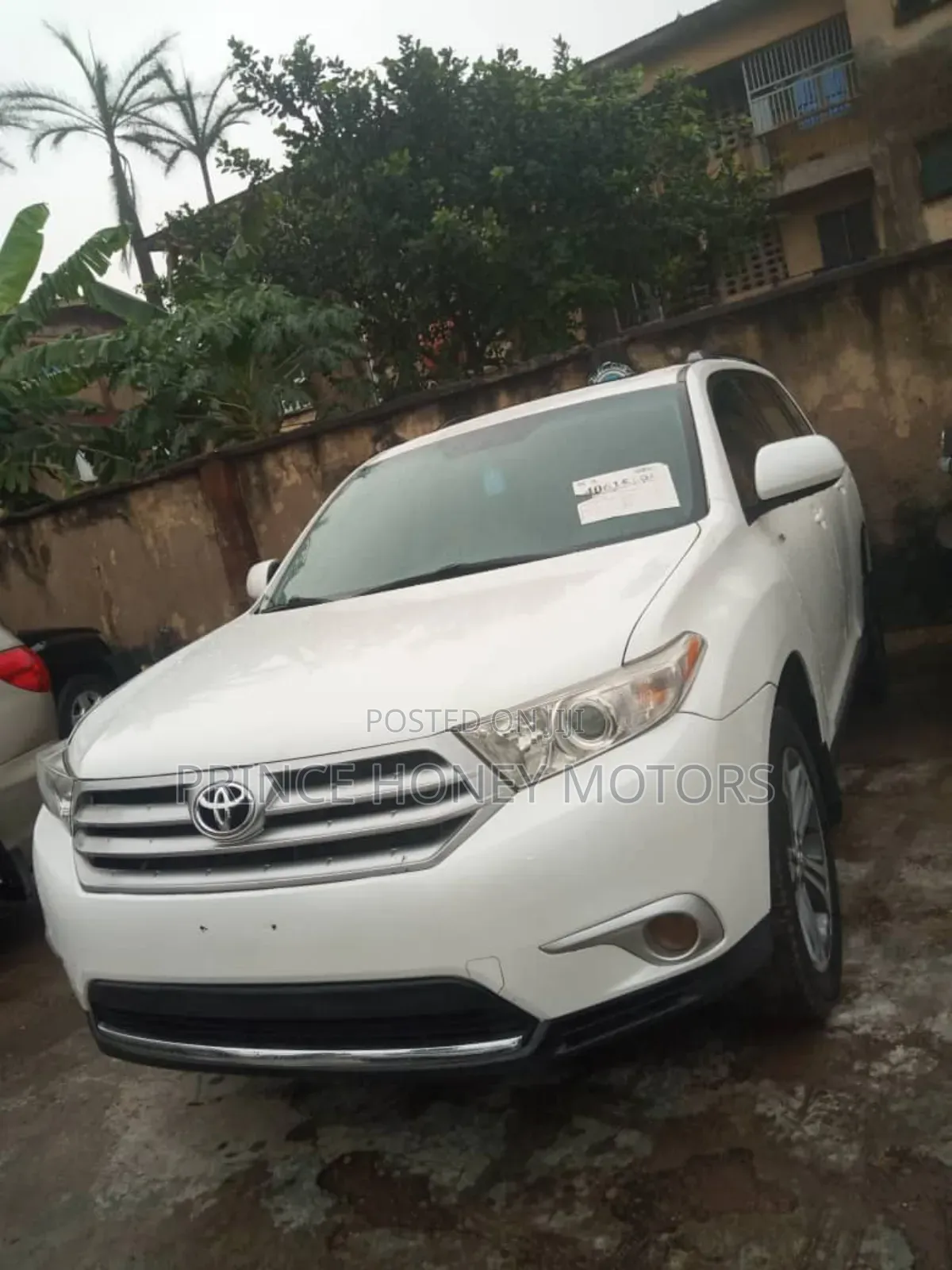 Toyota Highlander Limited 2012 White