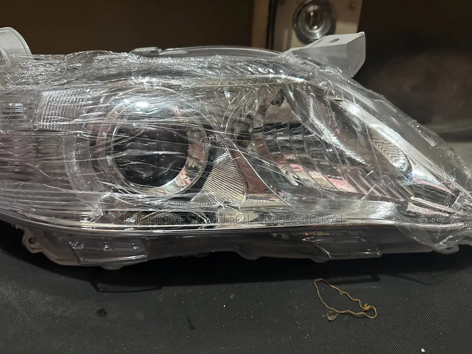 Toyota Camry 2010 Headlights/ Headlamps