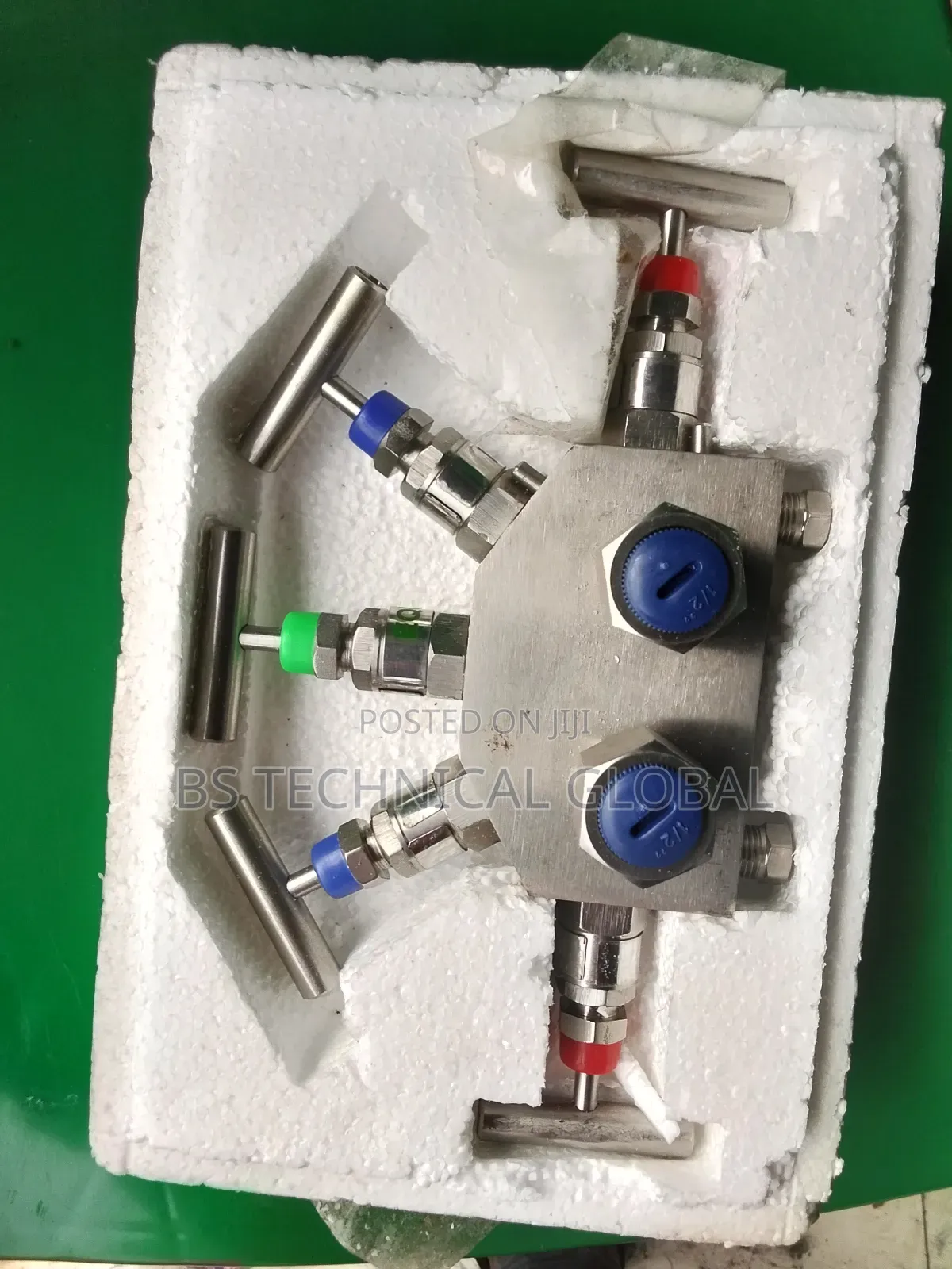 Nipple Valve 5 Way Block Valve 1/2"Npt