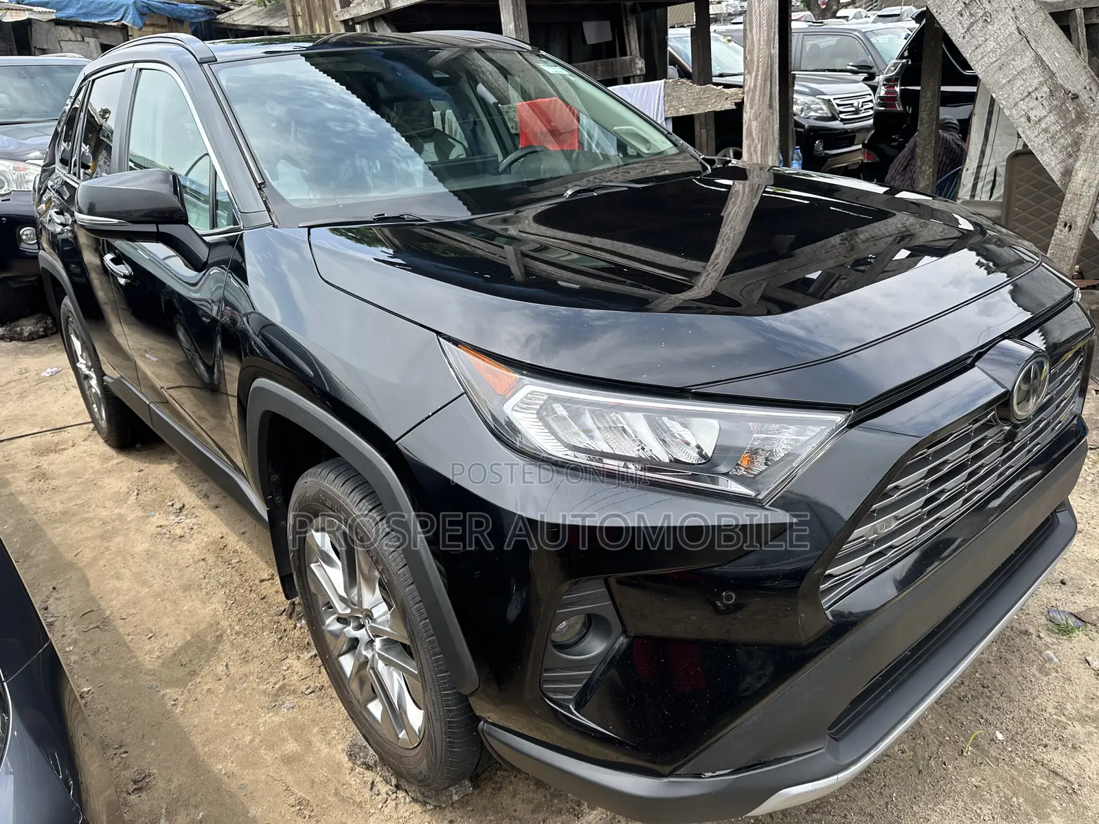 Toyota RAV4 Limited 2021 Black