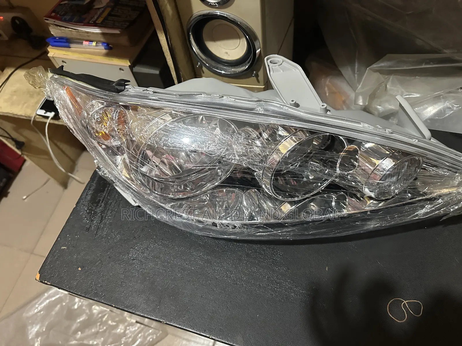 Toyota Camry 2006 / 2007 Headlamps/ Head Lights